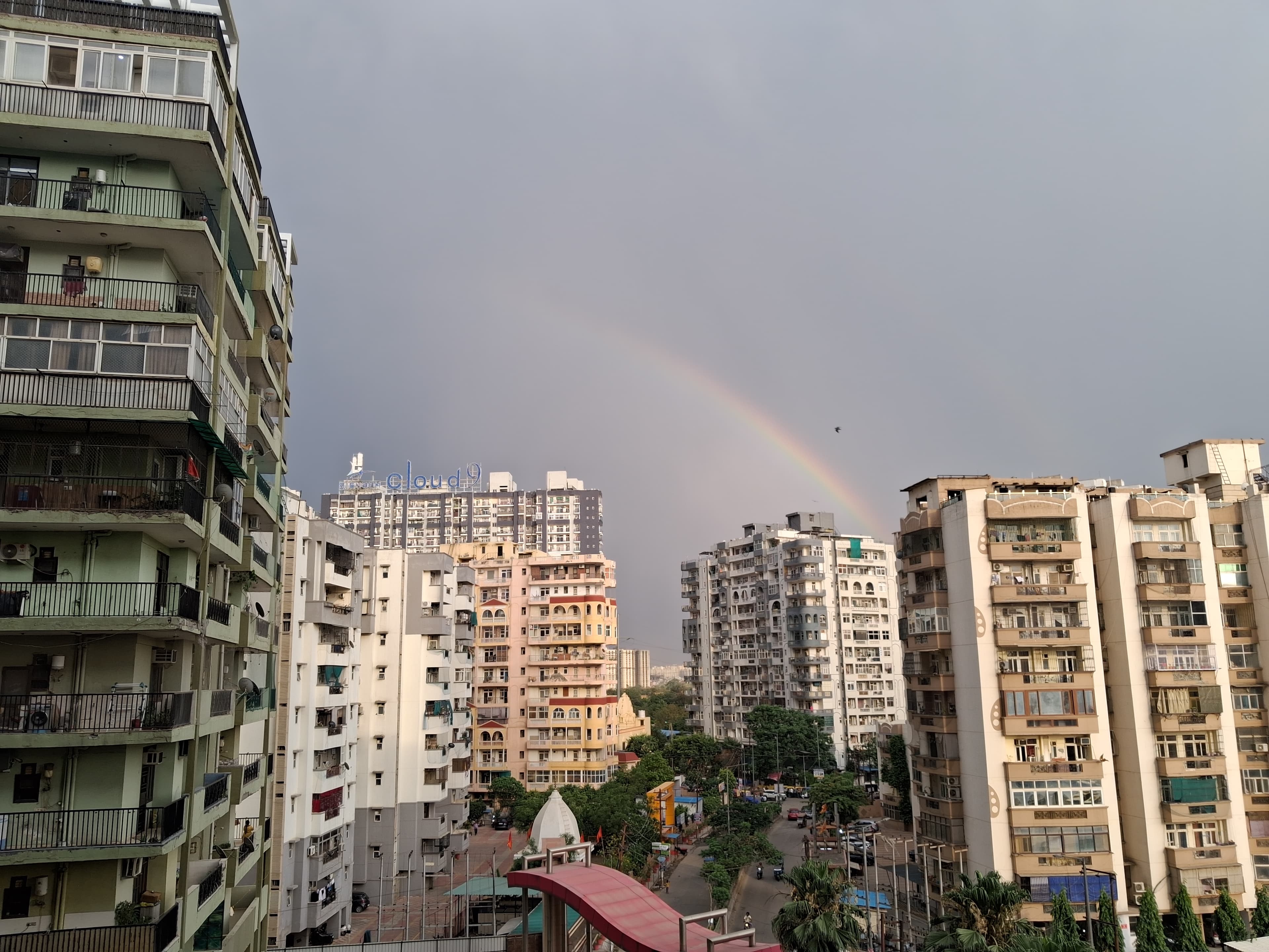 2 BHK Flat in Gaur Valerio For Sale in Indirapuram