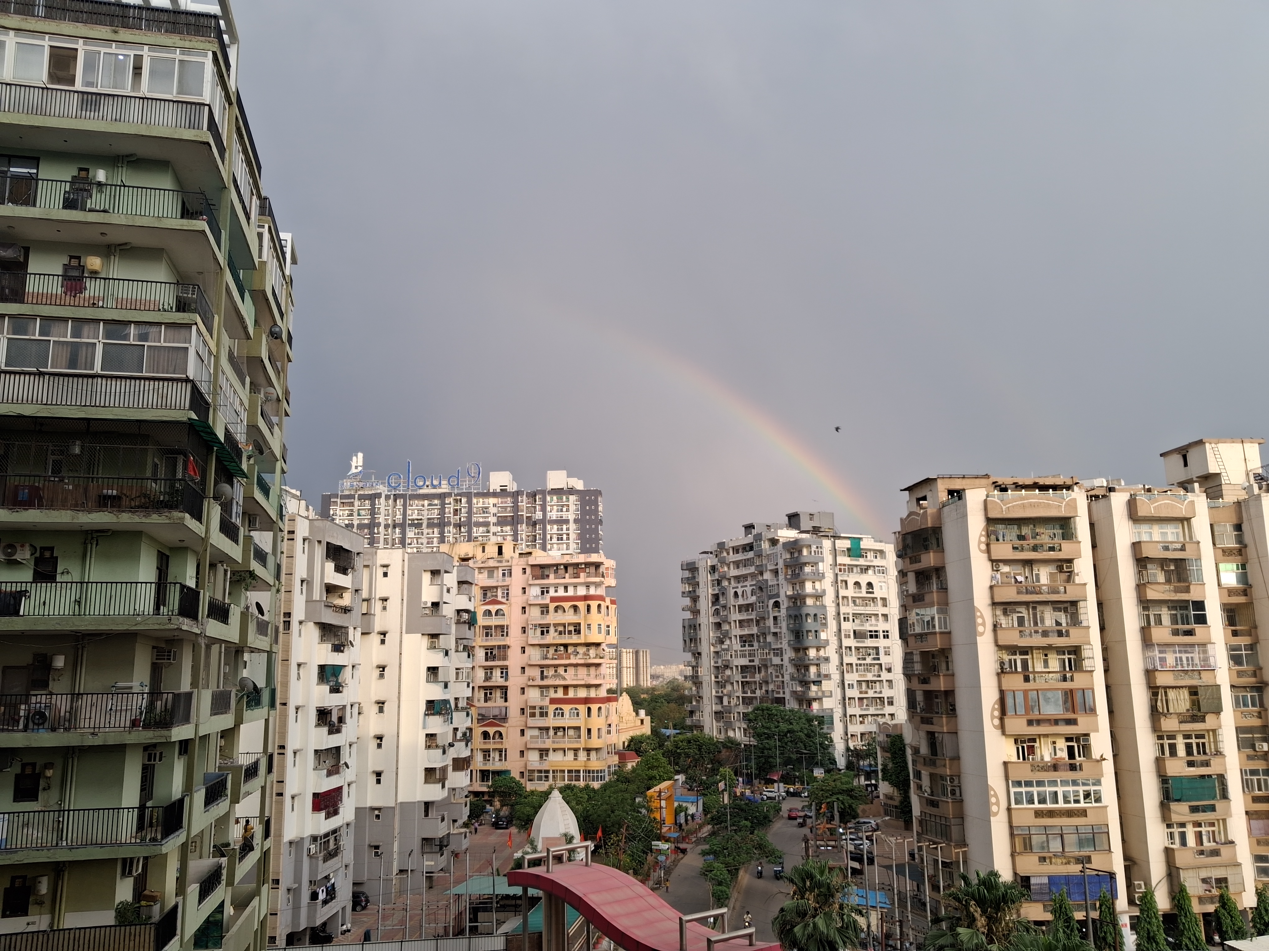 2 BHK Flat in Gaur Valerio For Sale in Indirapuram